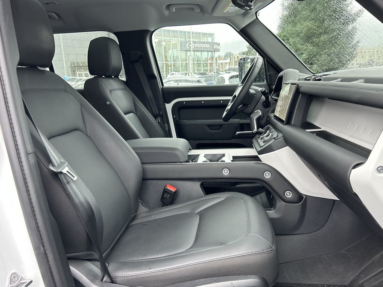 2025 Land Rover Defender