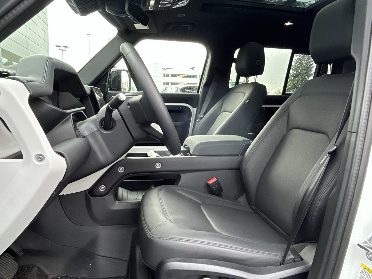 2025 Land Rover Defender