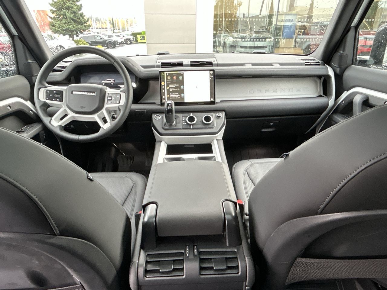 2025 Land Rover Defender