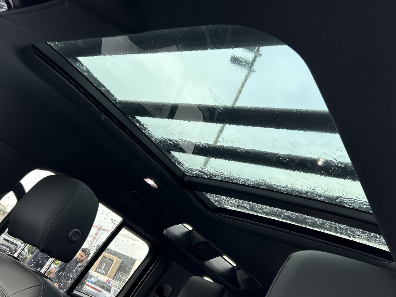 2025 Land Rover Defender in North Vancouver, British Columbia