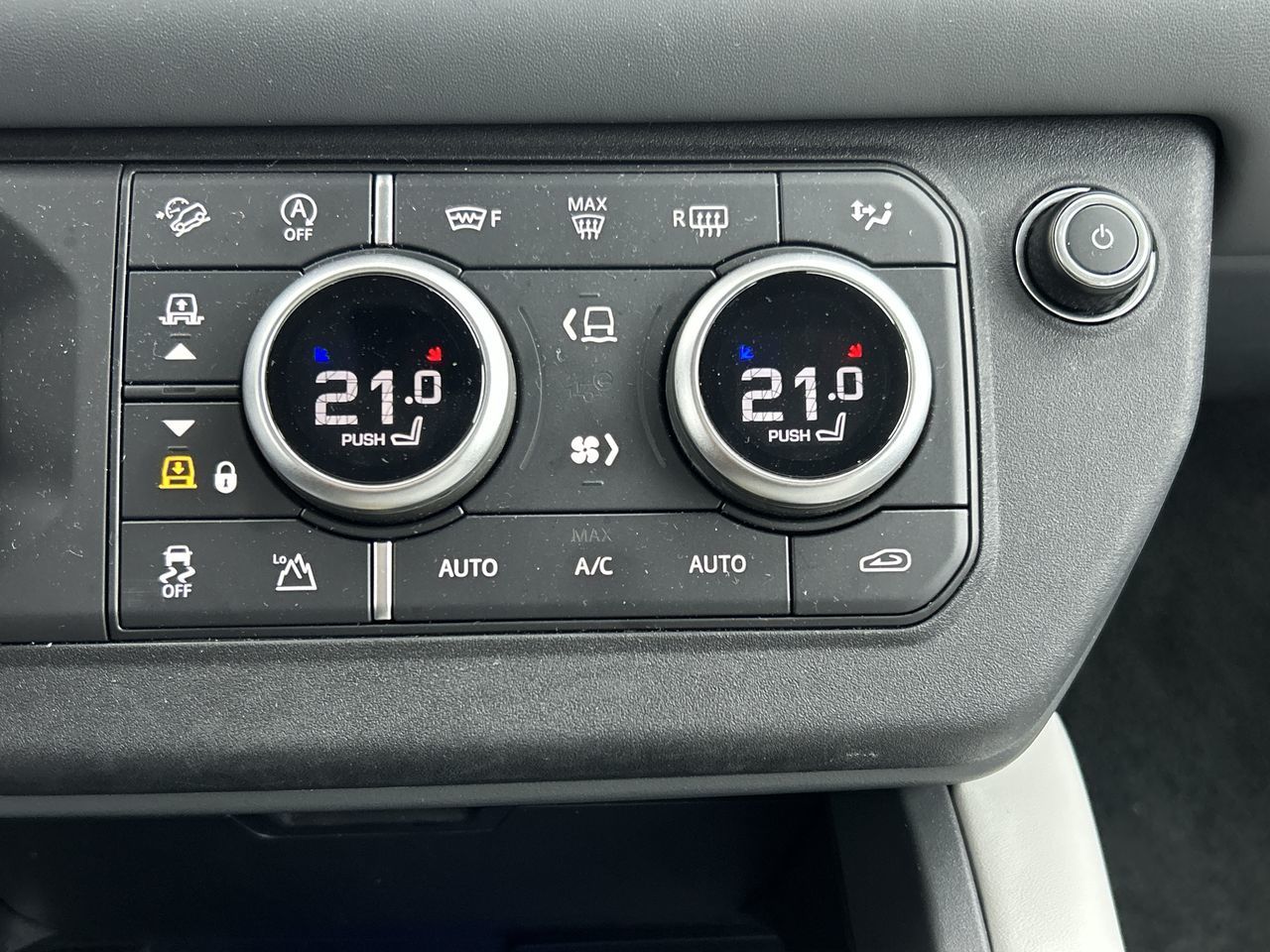 2025 Land Rover Defender