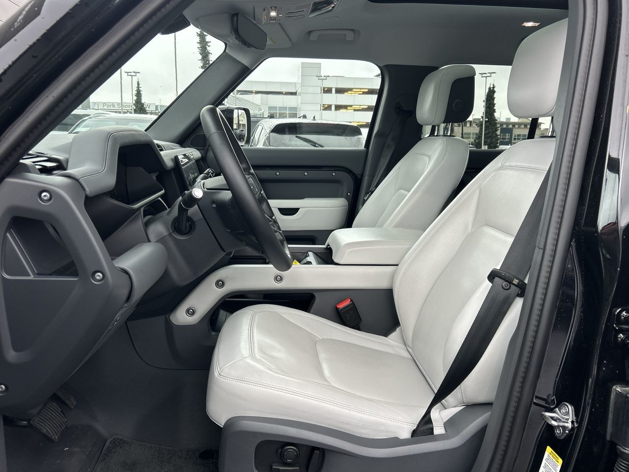 2025 Land Rover Defender