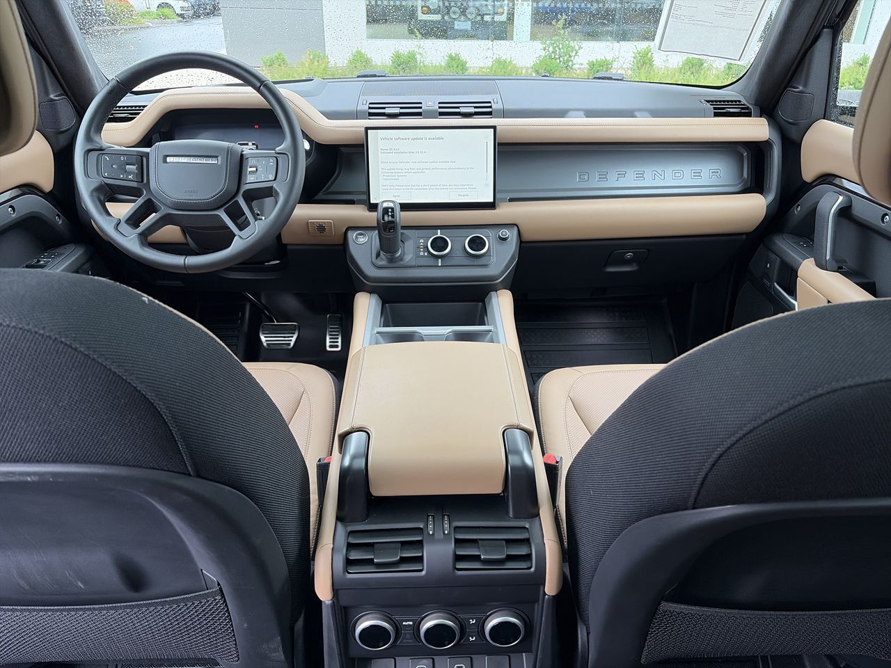 2025 Land Rover Defender