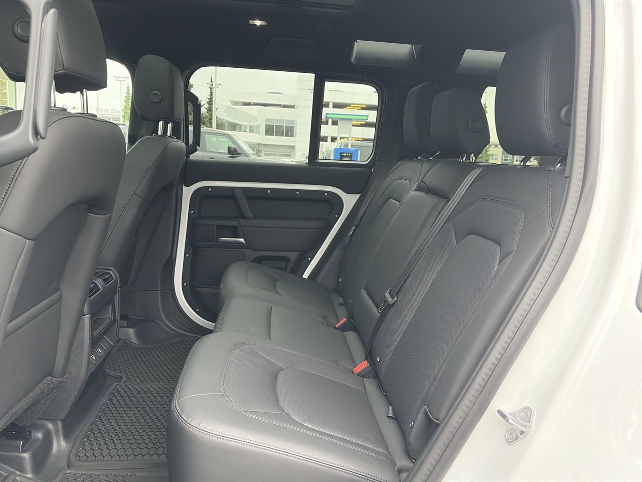 2025 Land Rover Defender