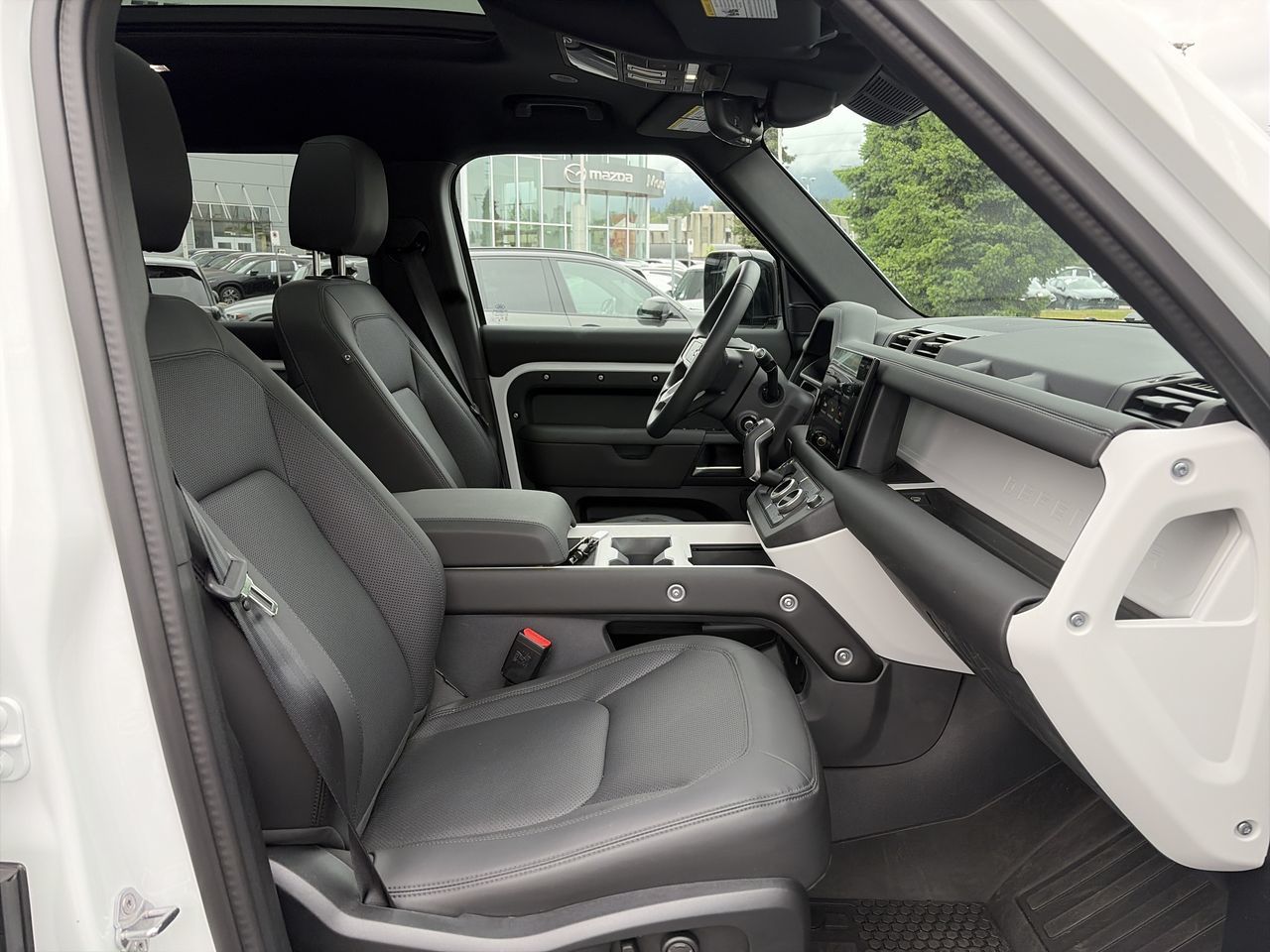 2025 Land Rover Defender