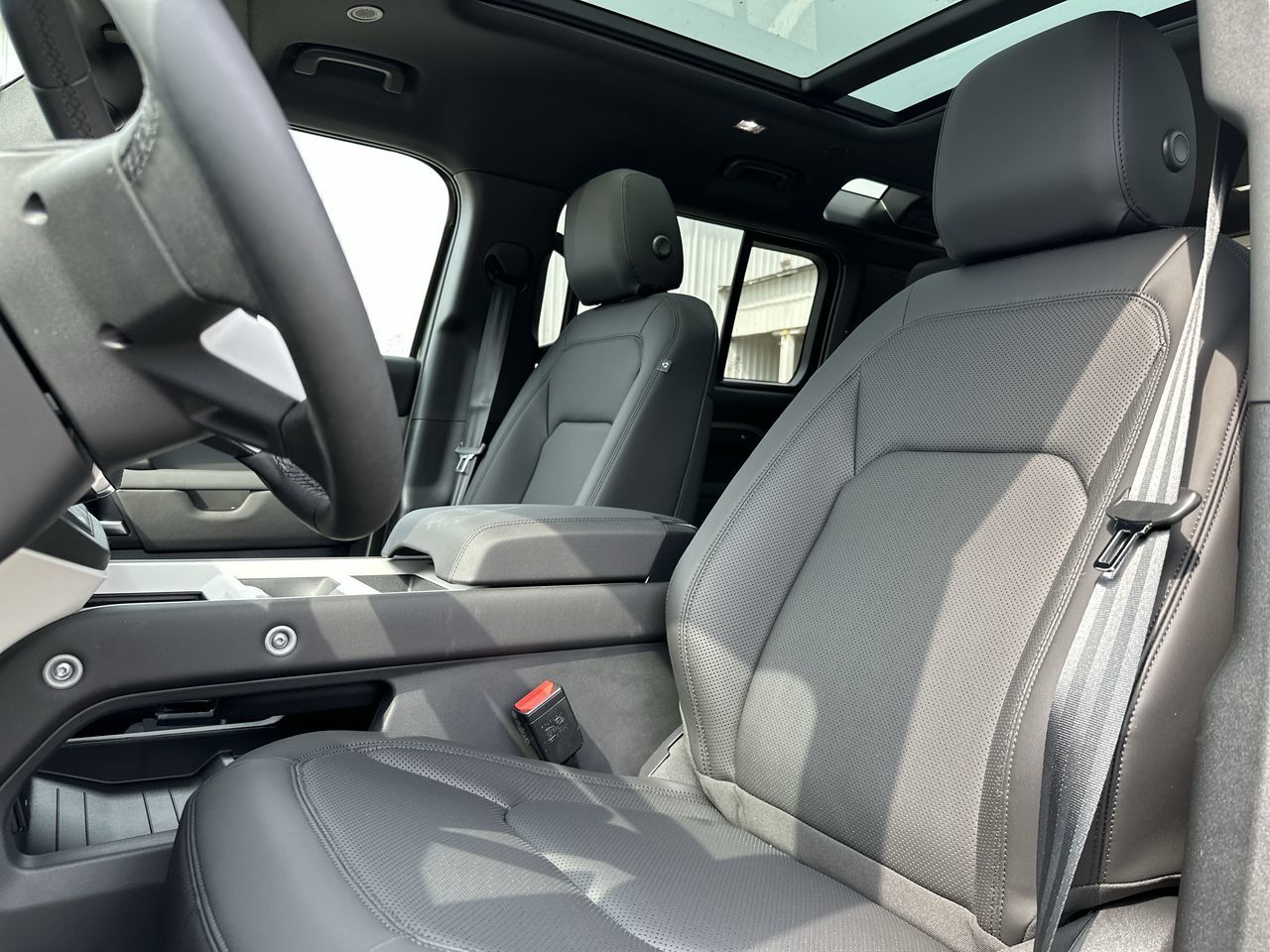 2025 Land Rover Defender