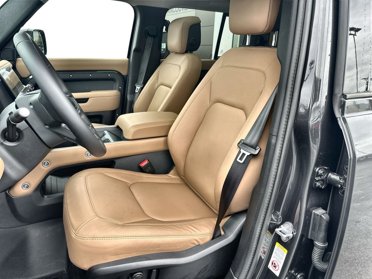 2026 Land Rover Defender in North Vancouver, British Columbia