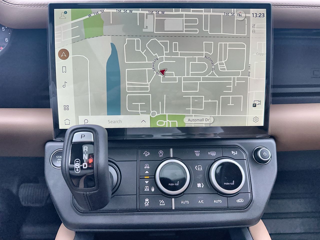 2026 Land Rover Defender in North Vancouver, British Columbia