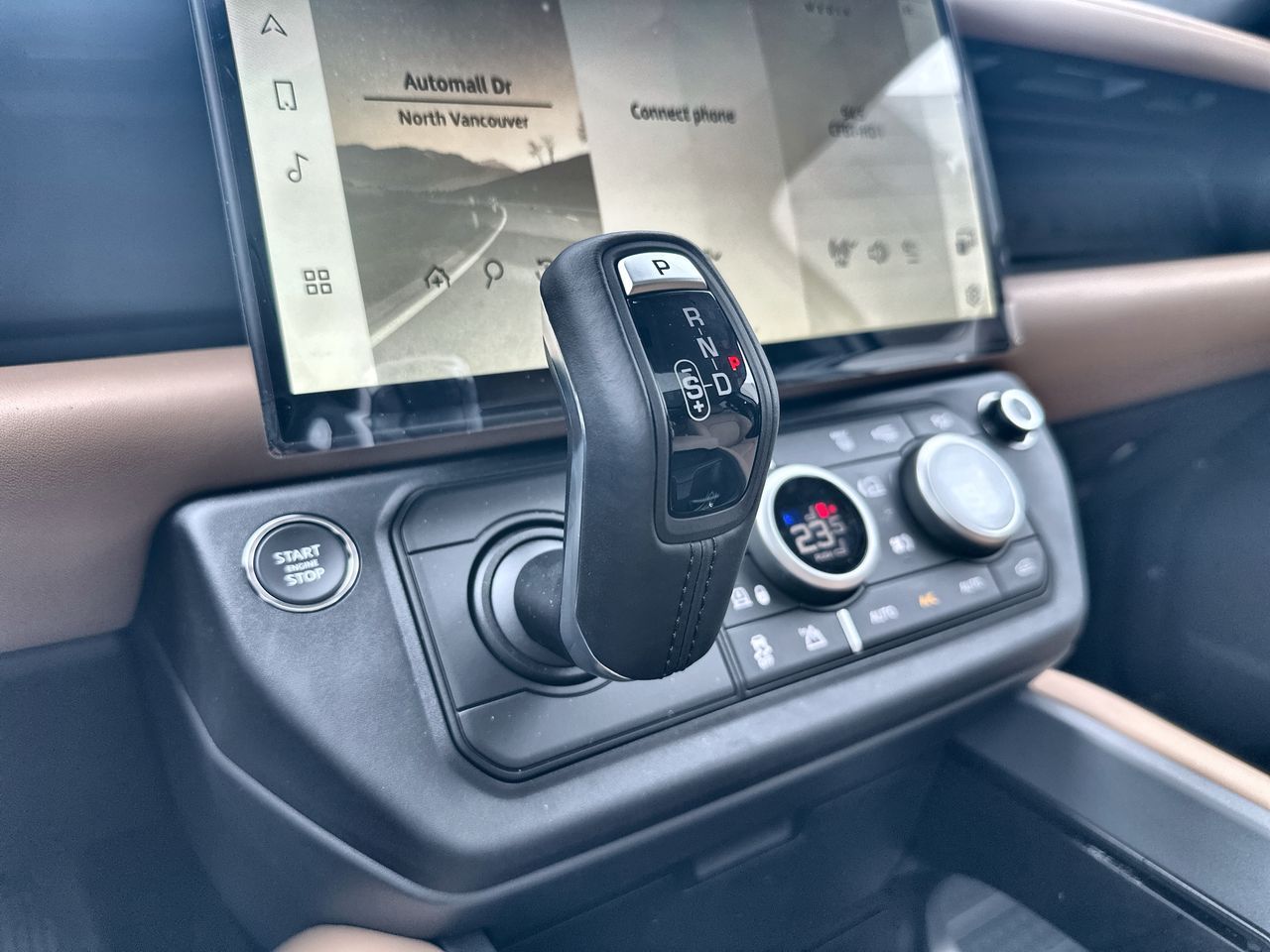 2026 Land Rover Defender in North Vancouver, British Columbia
