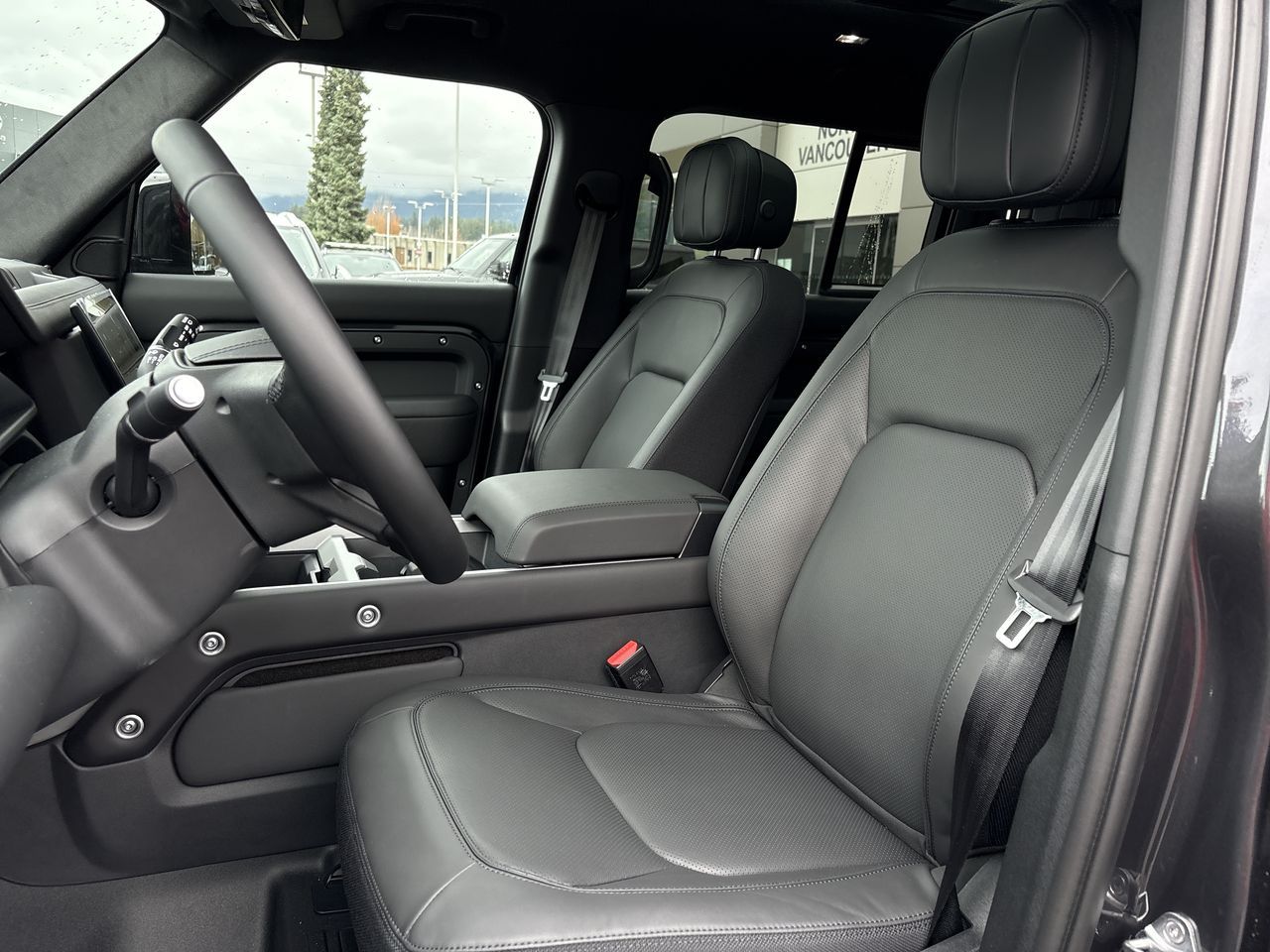 2026 Land Rover Defender in North Vancouver, British Columbia