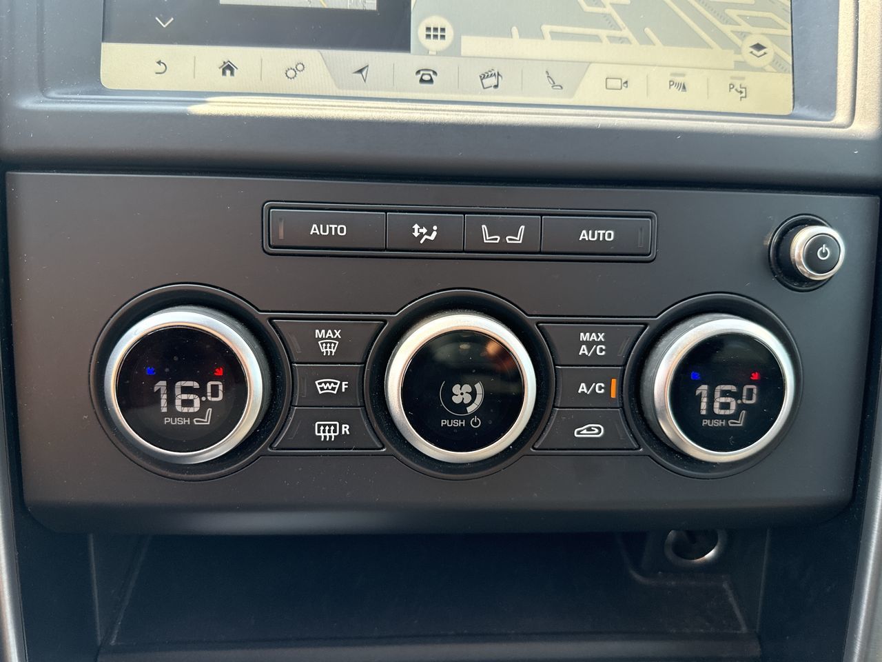 2020 Land Rover Discovery in North Vancouver, British Columbia