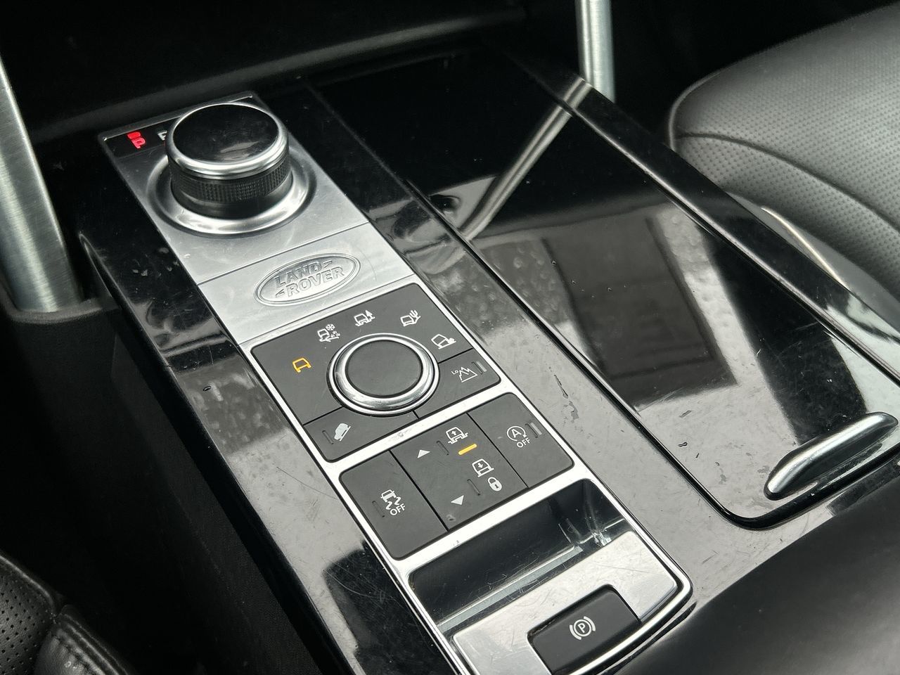 2020 Land Rover Discovery