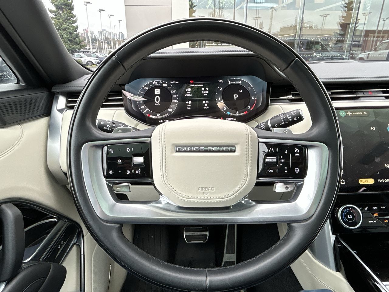 2023  New Range Rover
