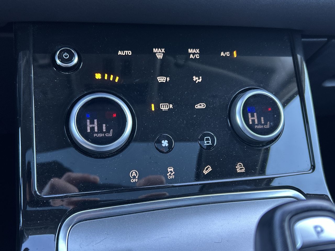 2023 Land Rover Range Rover Evoque