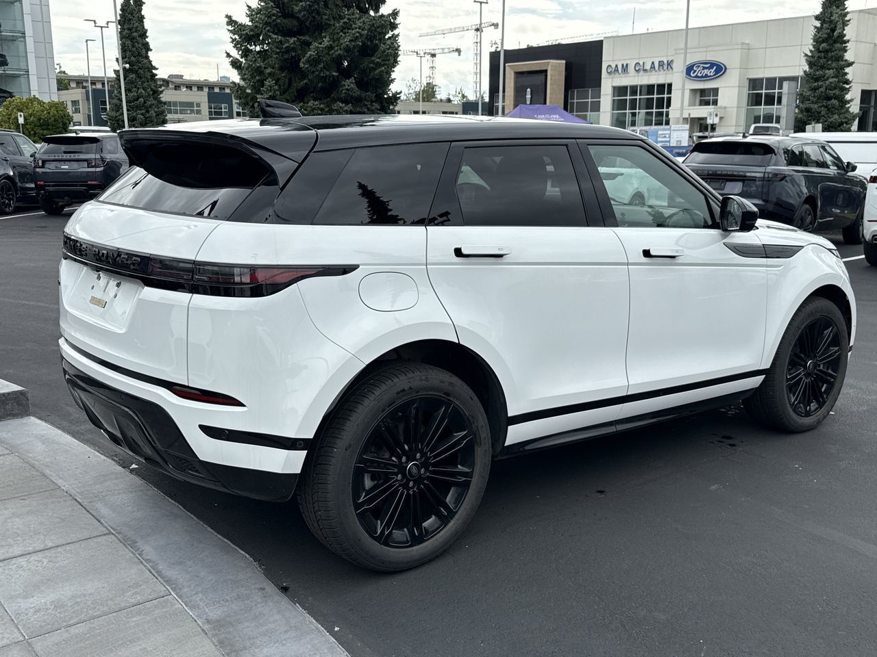Land Rover Range Rover Evoque  2024 à North Vancouver, Colombie-Britannique