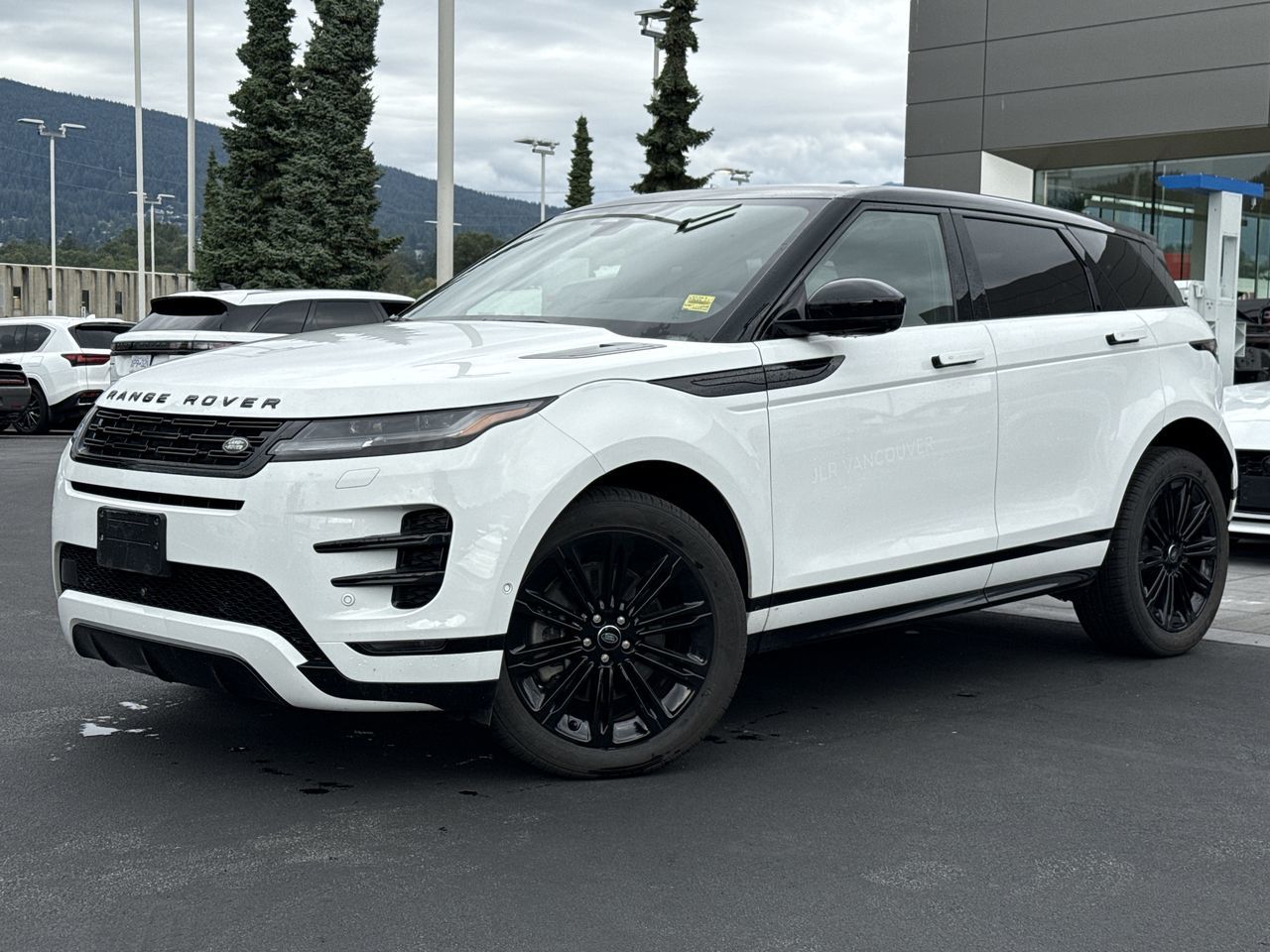 Land Rover Range Rover Evoque  2024 à North Vancouver, Colombie-Britannique