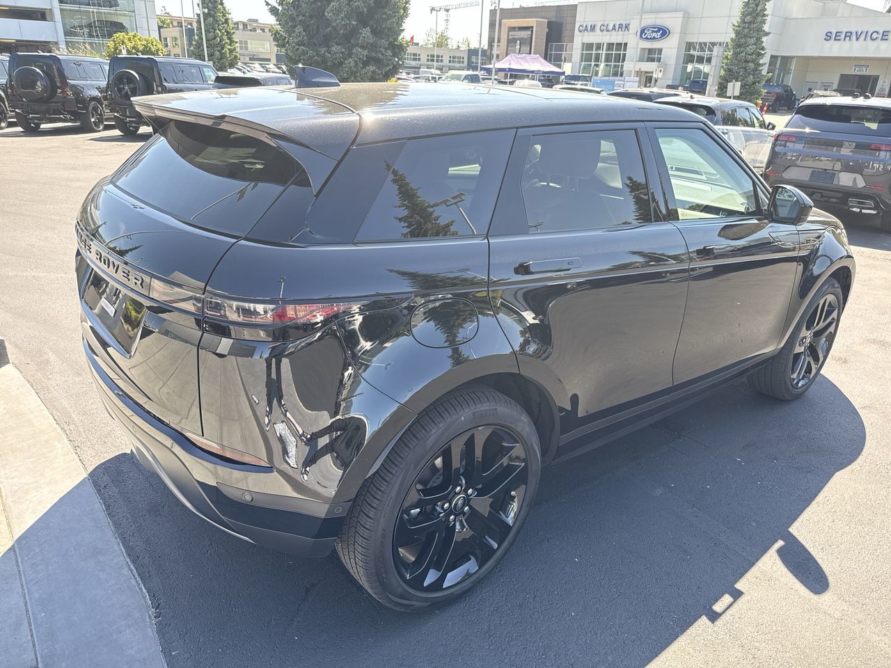 2024 Land Rover Range Rover Evoque in North Vancouver, British Columbia