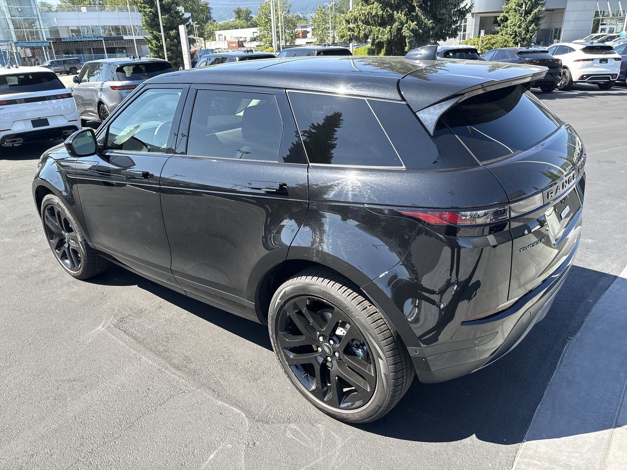 2024 Land Rover Range Rover Evoque in North Vancouver, British Columbia