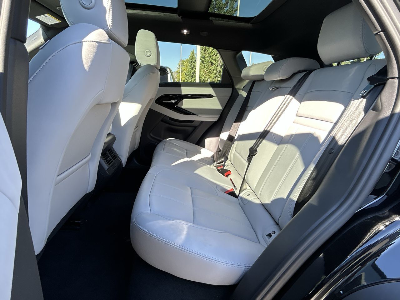 2026  Range Rover Evoque