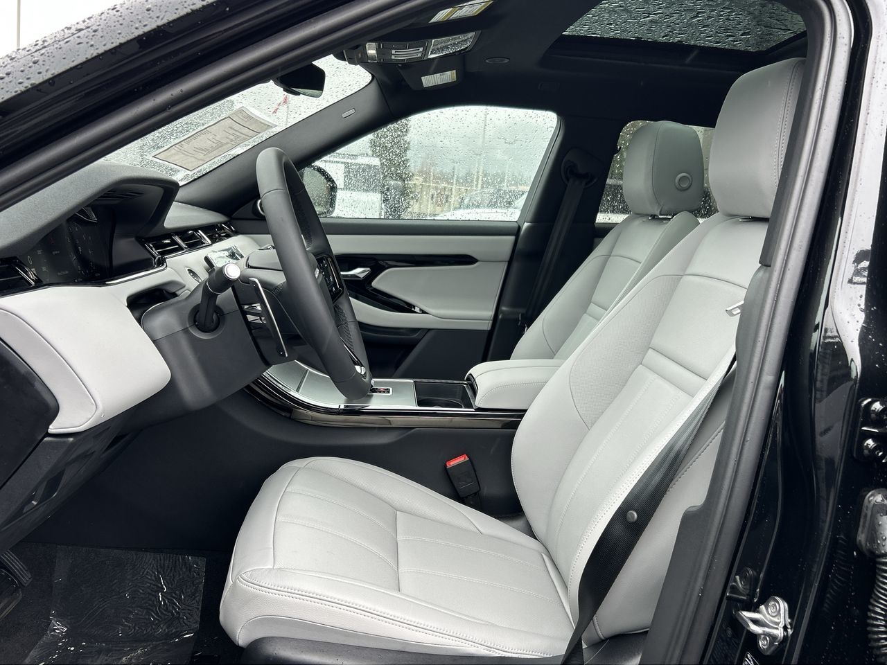 2026  Range Rover Evoque