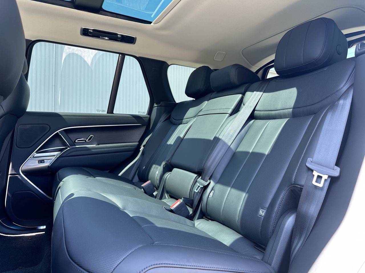 2025 Land Rover RANGE ROVER Mild Hybrid in North Vancouver, British Columbia