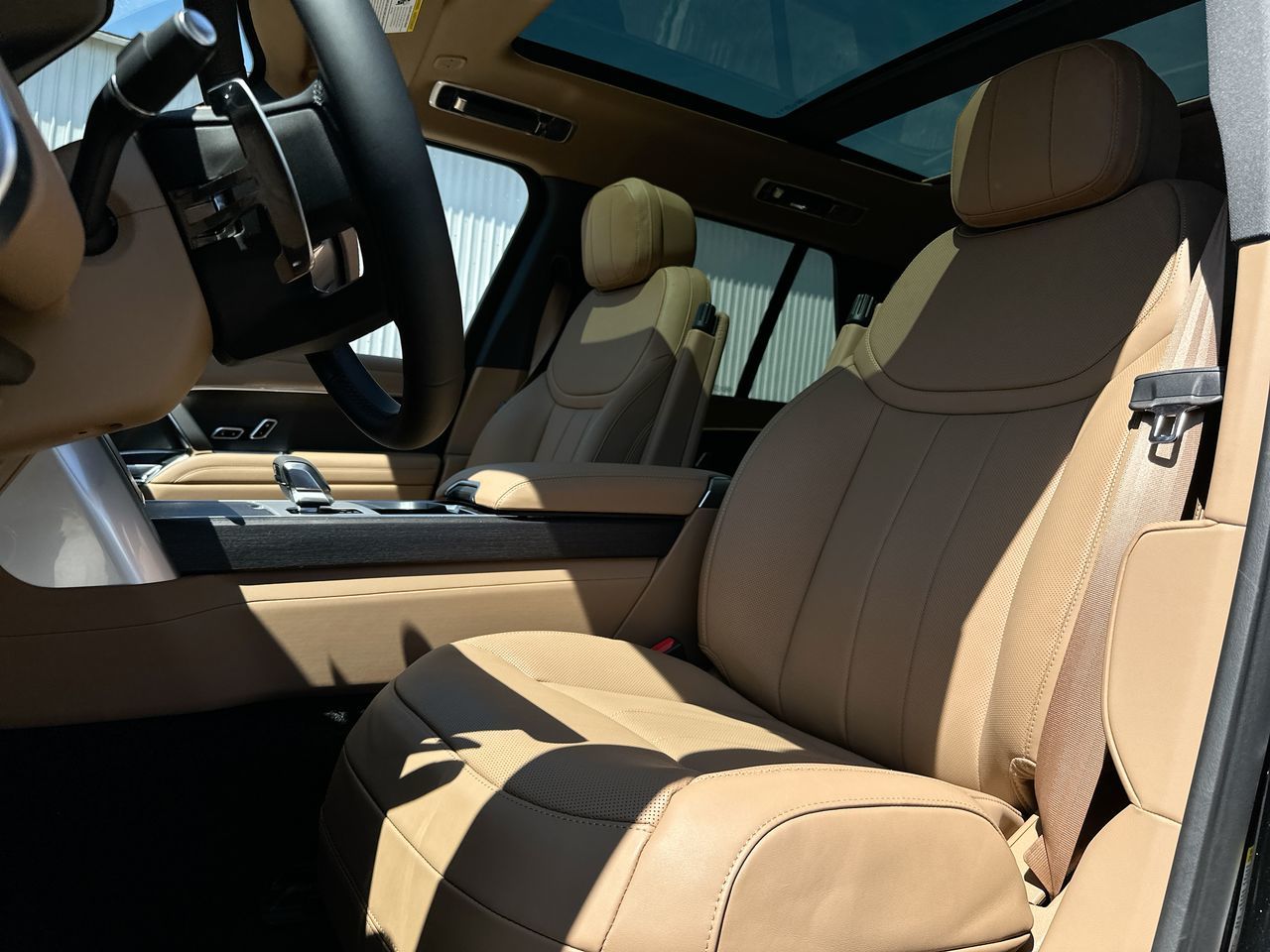 2025  Range Rover Mild Hybrid