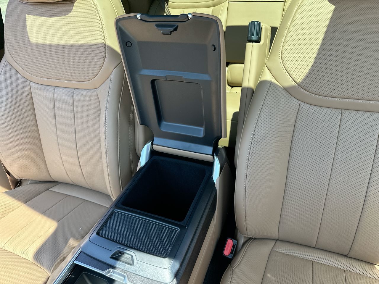 2025  Range Rover Mild Hybrid