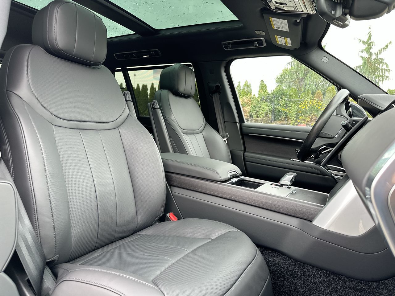 Land Rover Range Rover Mild Hybrid  2025 à North Vancouver, Colombie-Britannique