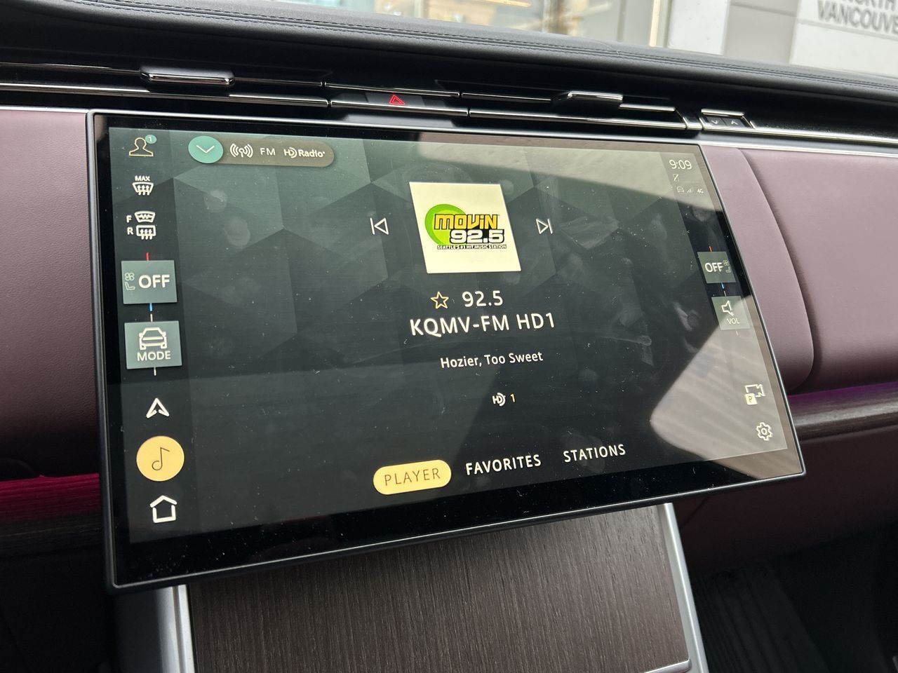 2025  Range Rover Mild Hybrid