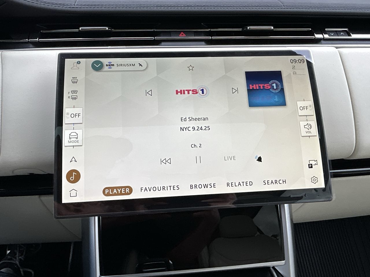 2025  Range Rover Plug-in Hybrid