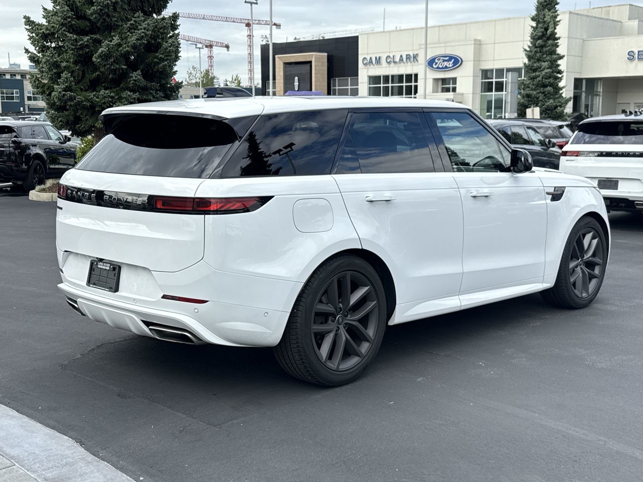 2024 Land Rover RANGE ROVER SPORT Mild Hybrid in North Vancouver, British Columbia
