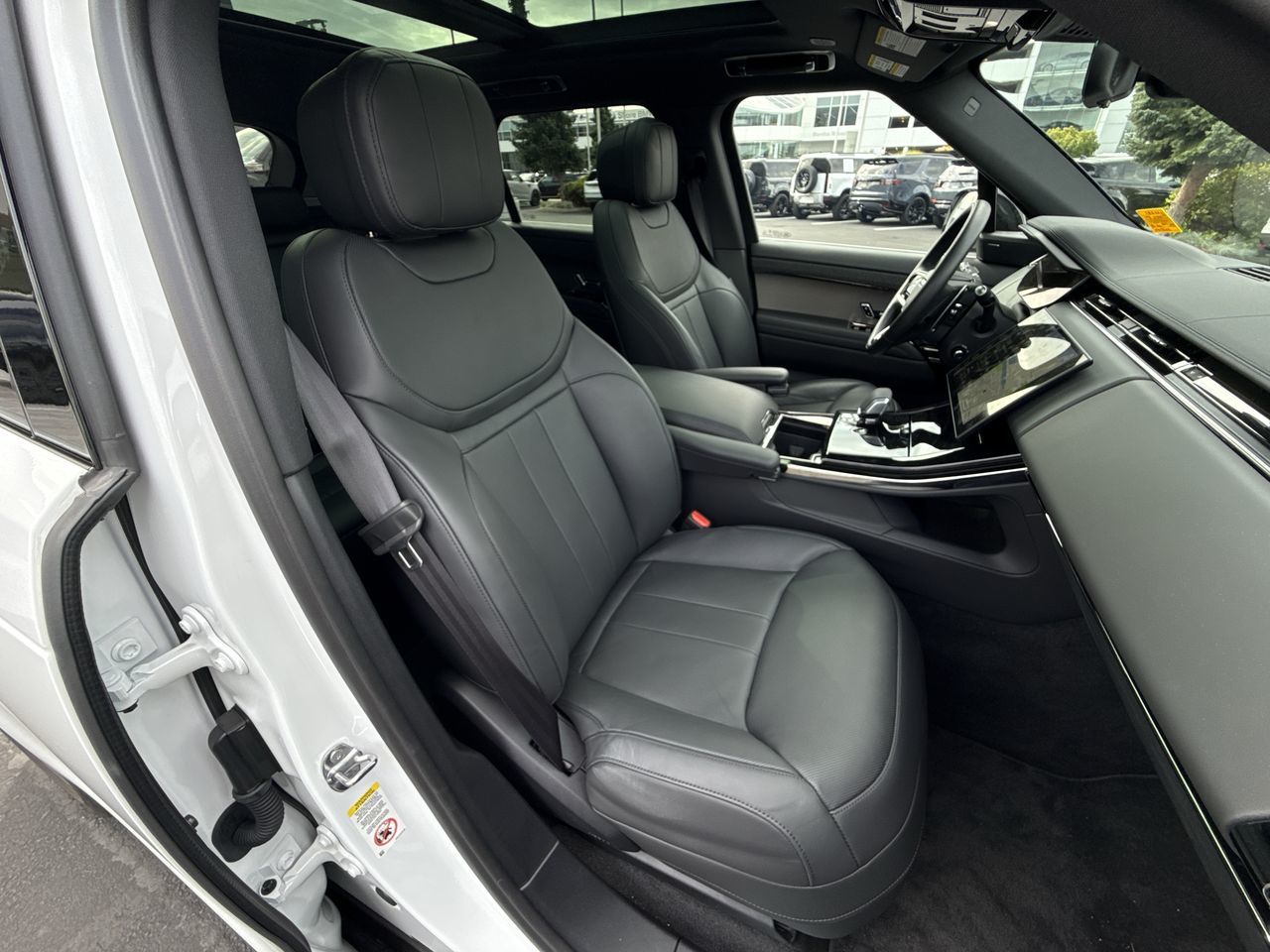 2024 Land Rover RANGE ROVER SPORT Mild Hybrid in North Vancouver, British Columbia