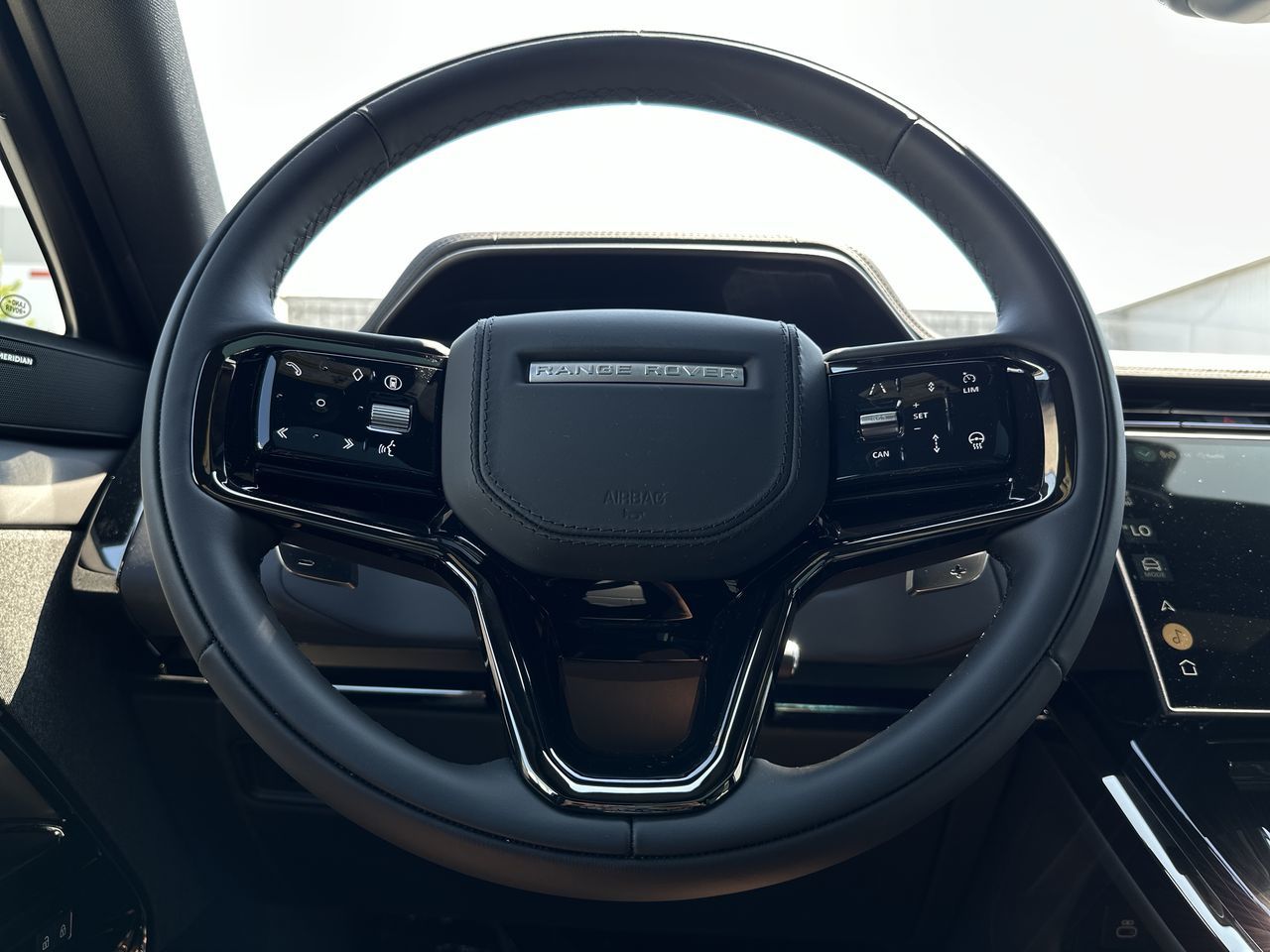 2025 Land Rover RANGE ROVER SPORT Mild Hybrid in North Vancouver, British Columbia