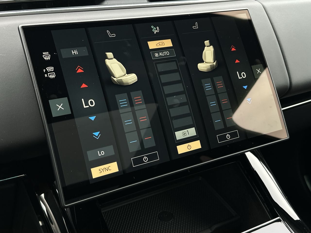 Land Rover Range Rover Sport Mild Hybrid  2025 à North Vancouver, Colombie-Britannique