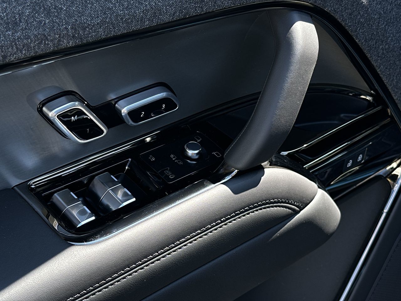 2025  Range Rover Sport Mild Hybrid