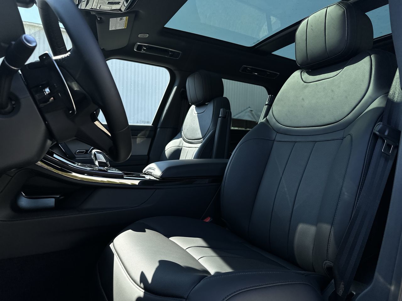 2025  Range Rover Sport Mild Hybrid