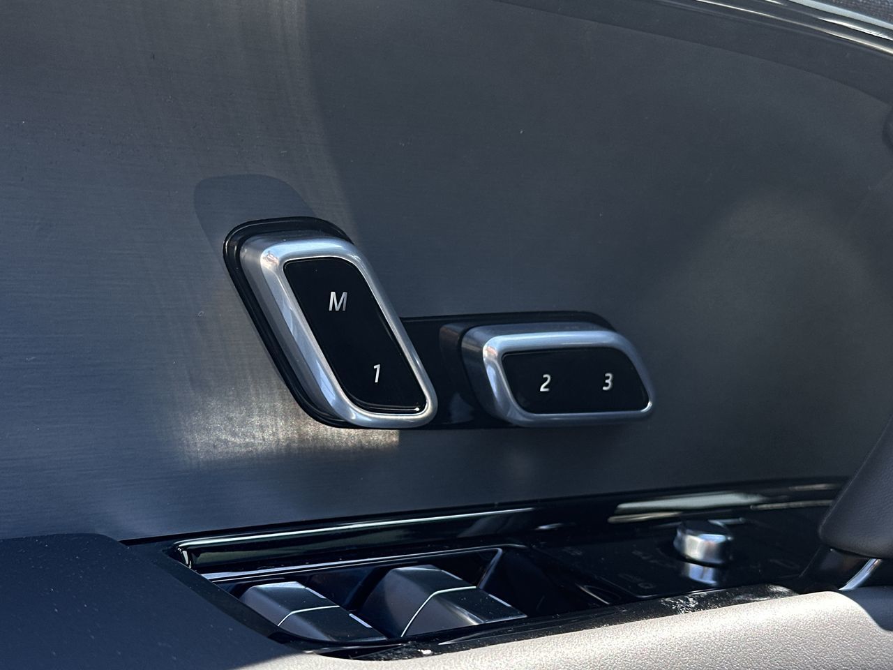 2025  Range Rover Sport Mild Hybrid