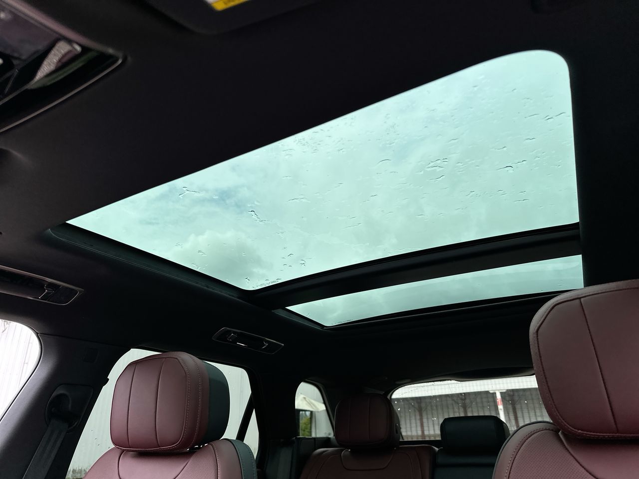 2025 Land Rover RANGE ROVER SPORT Mild Hybrid in North Vancouver, British Columbia