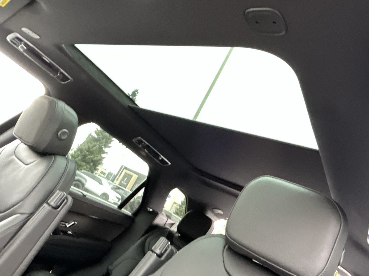 2026 Land Rover Range Rover Sport in North Vancouver, British Columbia