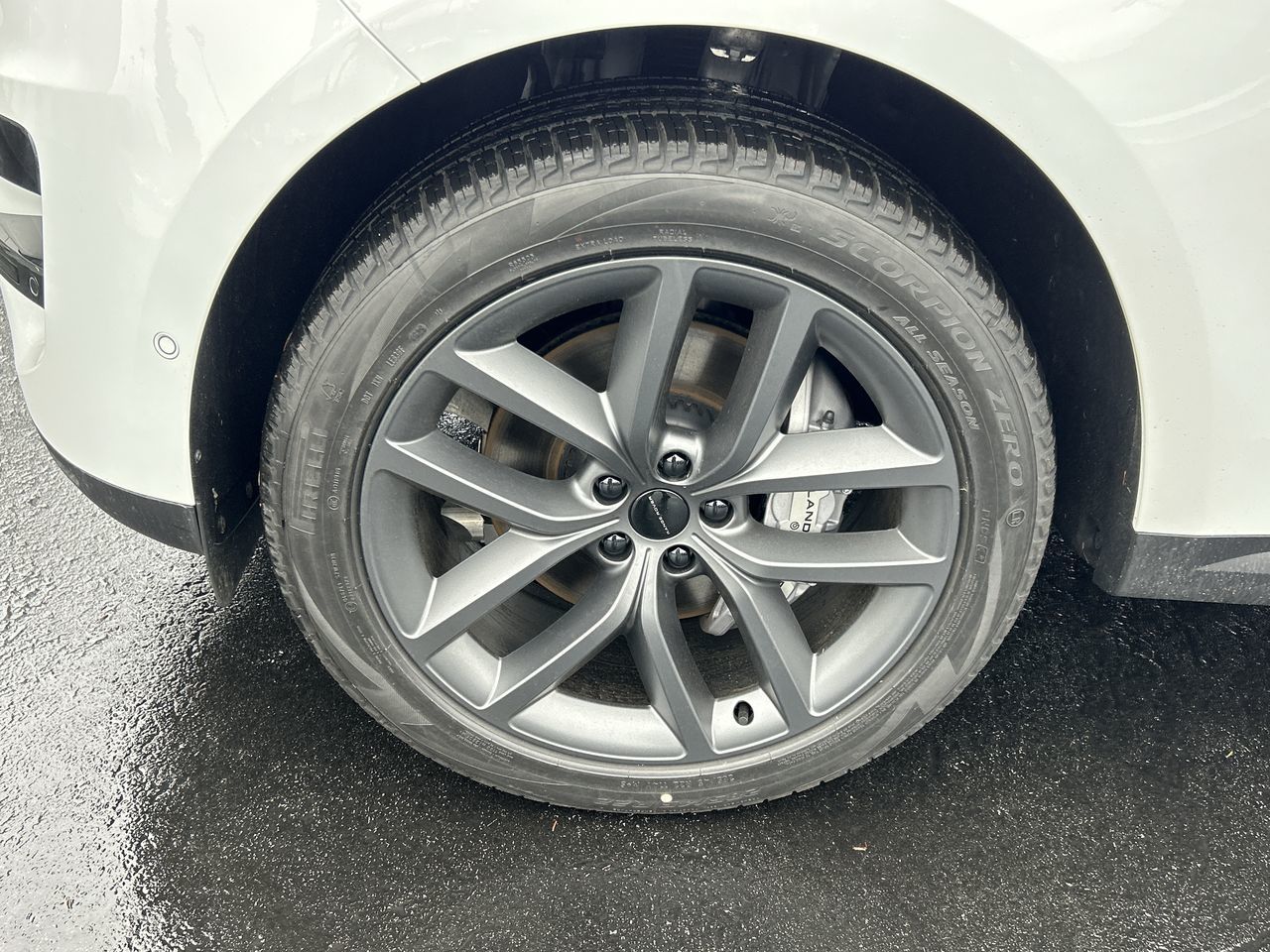 2026 Land Rover Range Rover Sport in North Vancouver, British Columbia