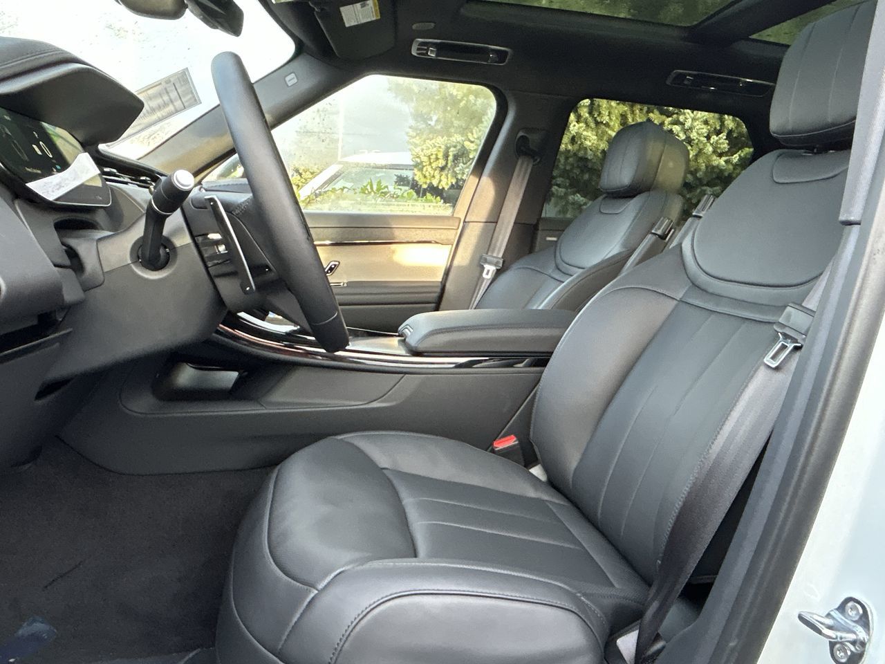 2025  RANGE ROVER SPORT Plug-in Hybrid