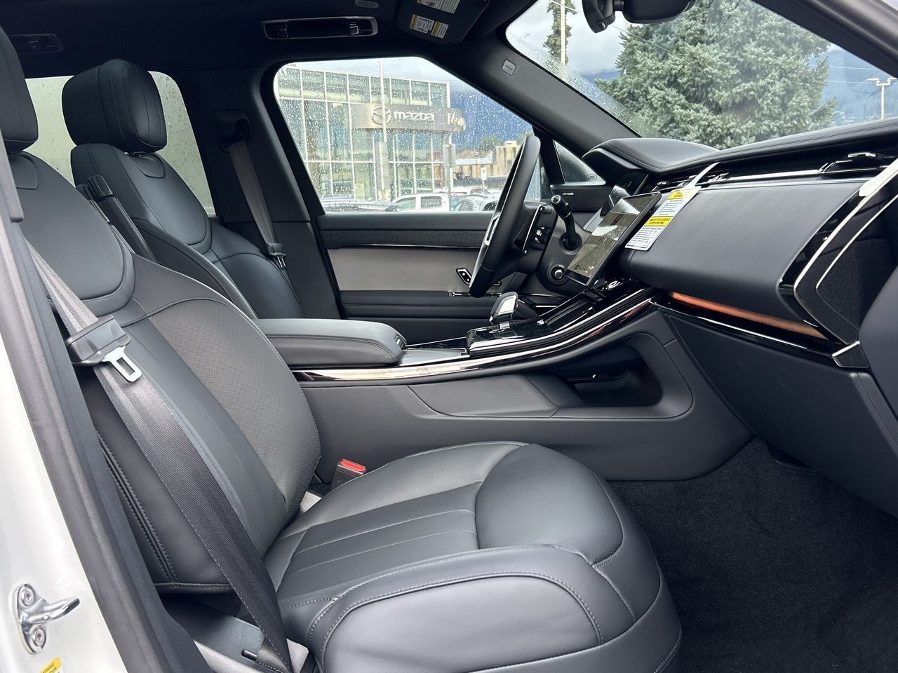 2025  RANGE ROVER SPORT Plug-in Hybrid
