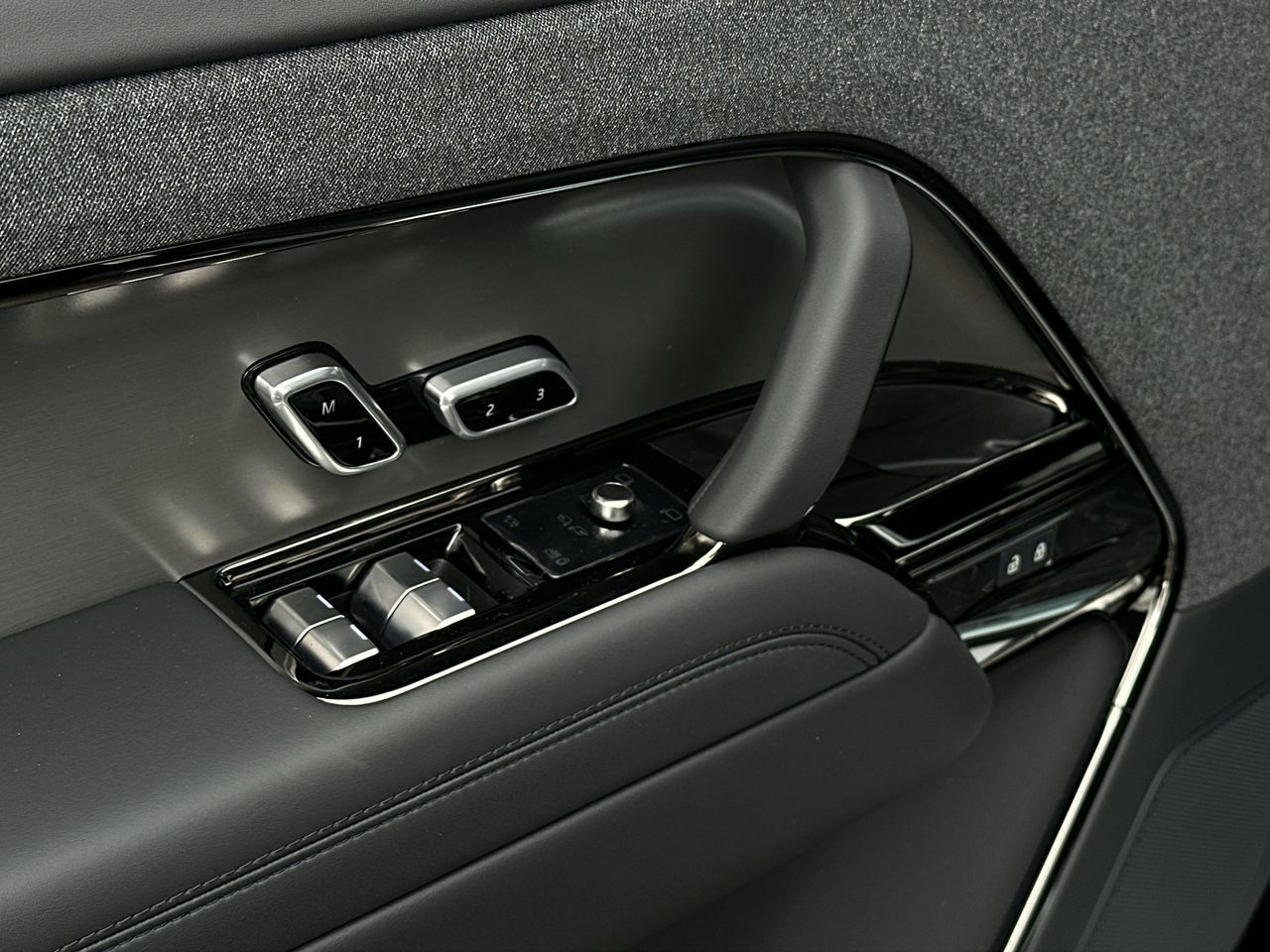 2026  Range Rover Sport