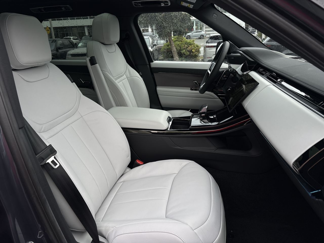 2026 Land Rover Range Rover Sport in North Vancouver, British Columbia