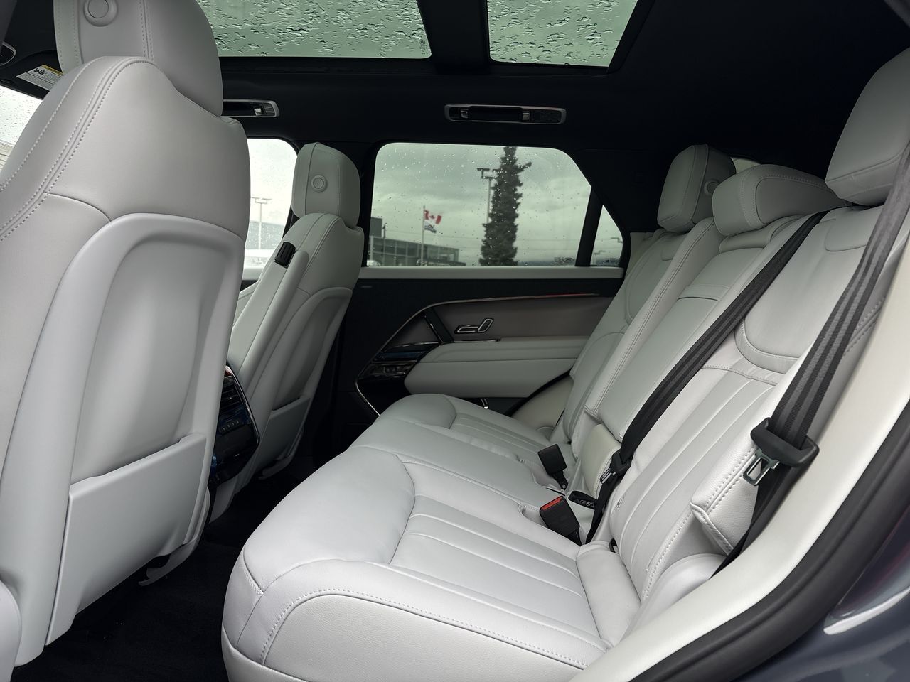 2026 Land Rover Range Rover Sport in North Vancouver, British Columbia