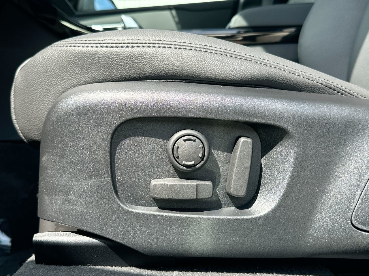 2026  Range Rover Velar Mild Hybrid