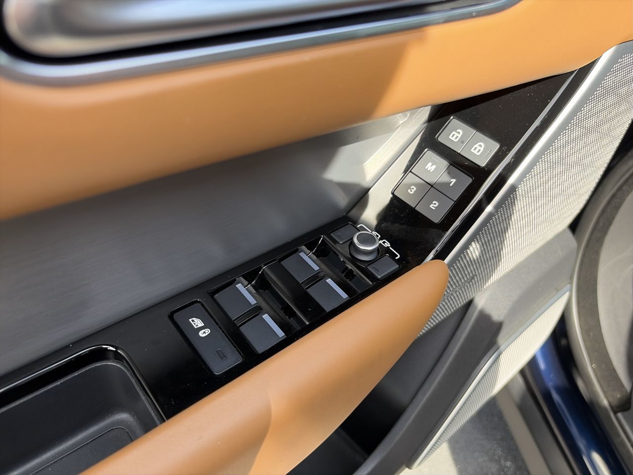 2021  Range Rover Velar