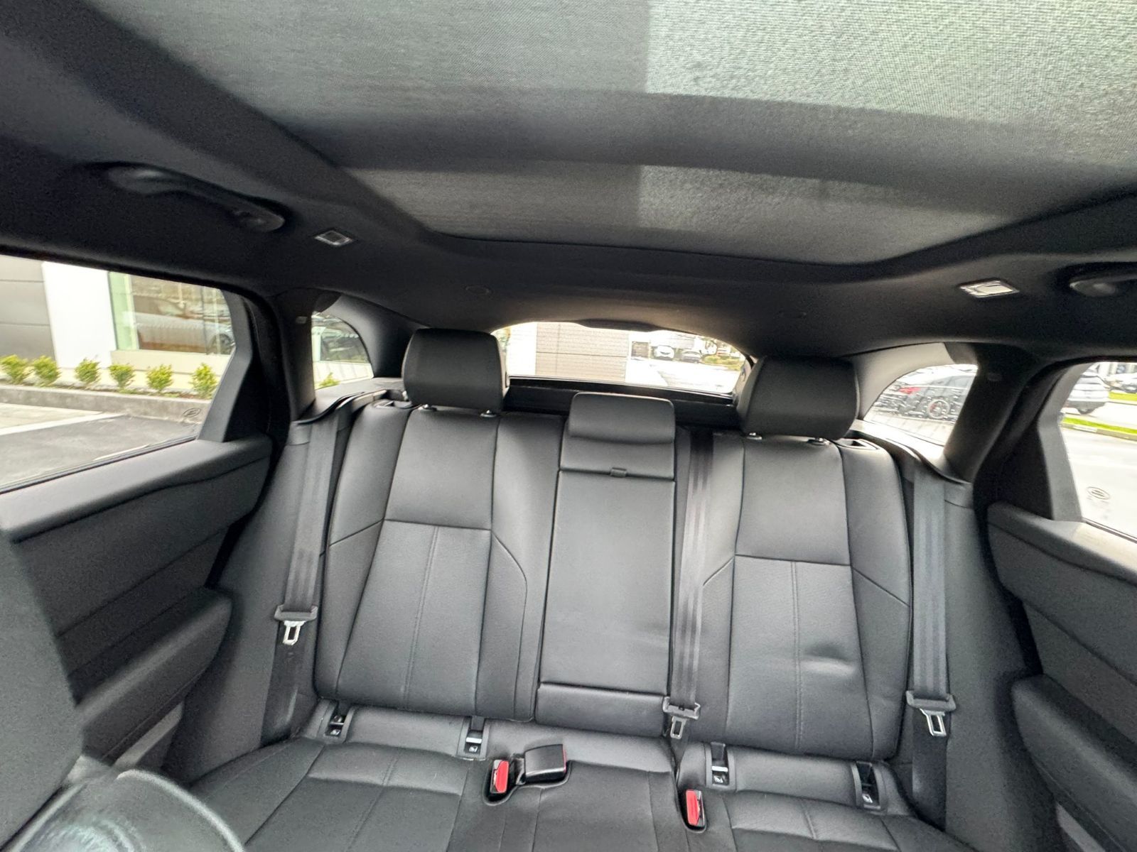 Land Rover Range Rover Velar  2024 à North Vancouver, Colombie-Britannique