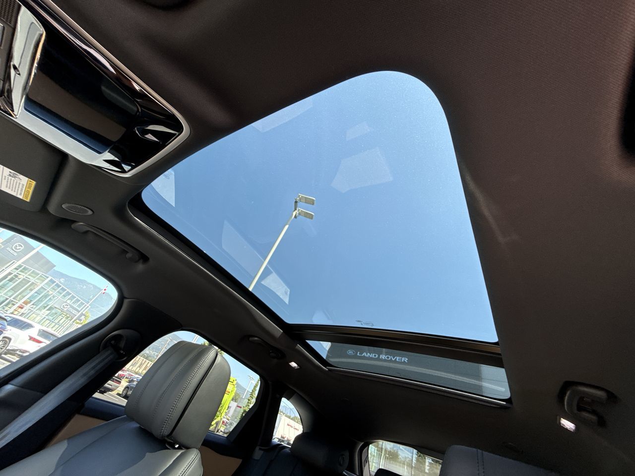 2025 Land Rover Range Rover Velar