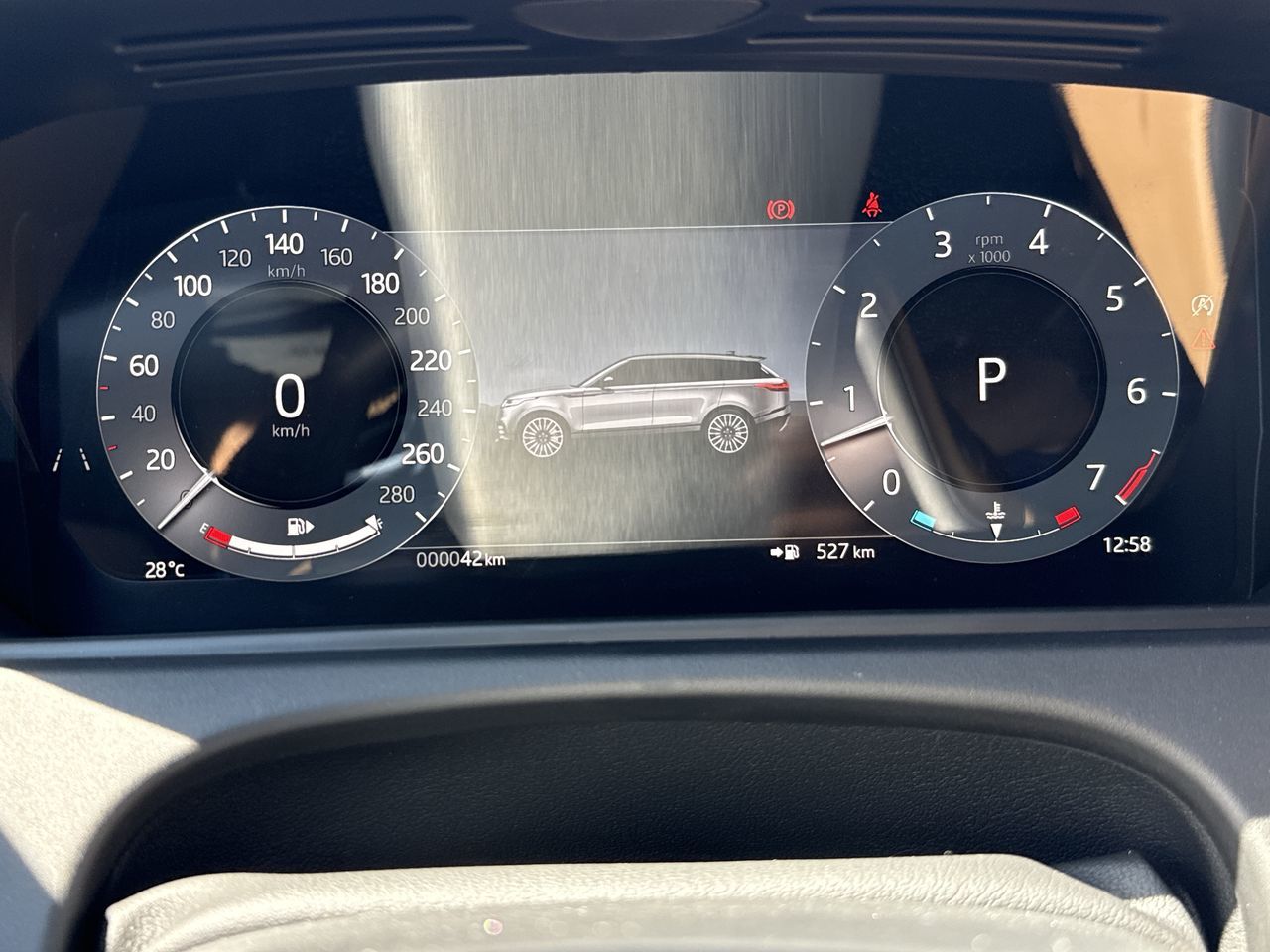 2025 Land Rover Range Rover Velar